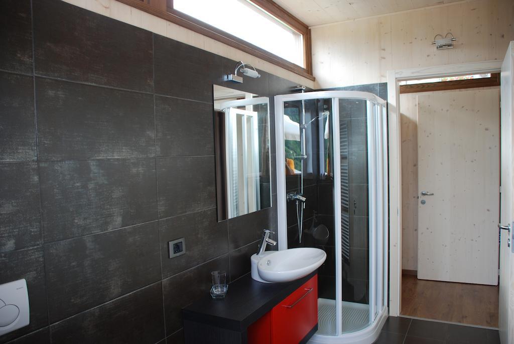 Georesort Tremosine Habitación foto